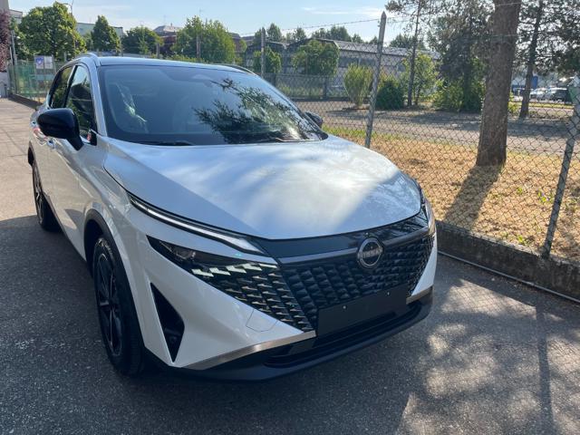 NISSAN Qashqai Bianco perlato