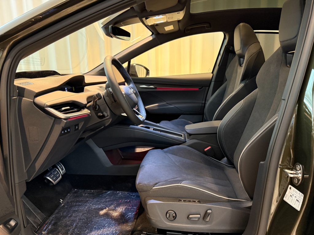 SKODA Enyaq iV Enyaq Coupé 85 Sportline Navi Matrix Canton HeadUp - 24