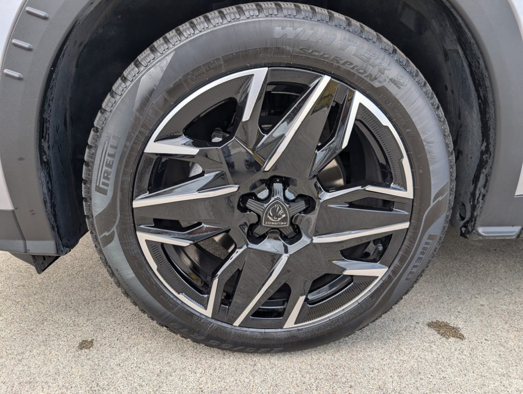 PEUGEOT 3008 Hybrid 145 e-DCS6 GT Aziendale Garanzia 03.2029 - 9