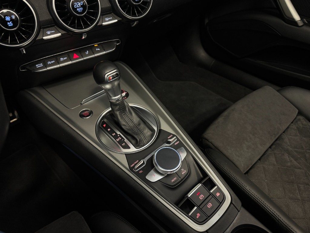AUDI TT Roadster 40 TFSI S tronic+SLINE+19+MATRIX+TELECAM. - 18