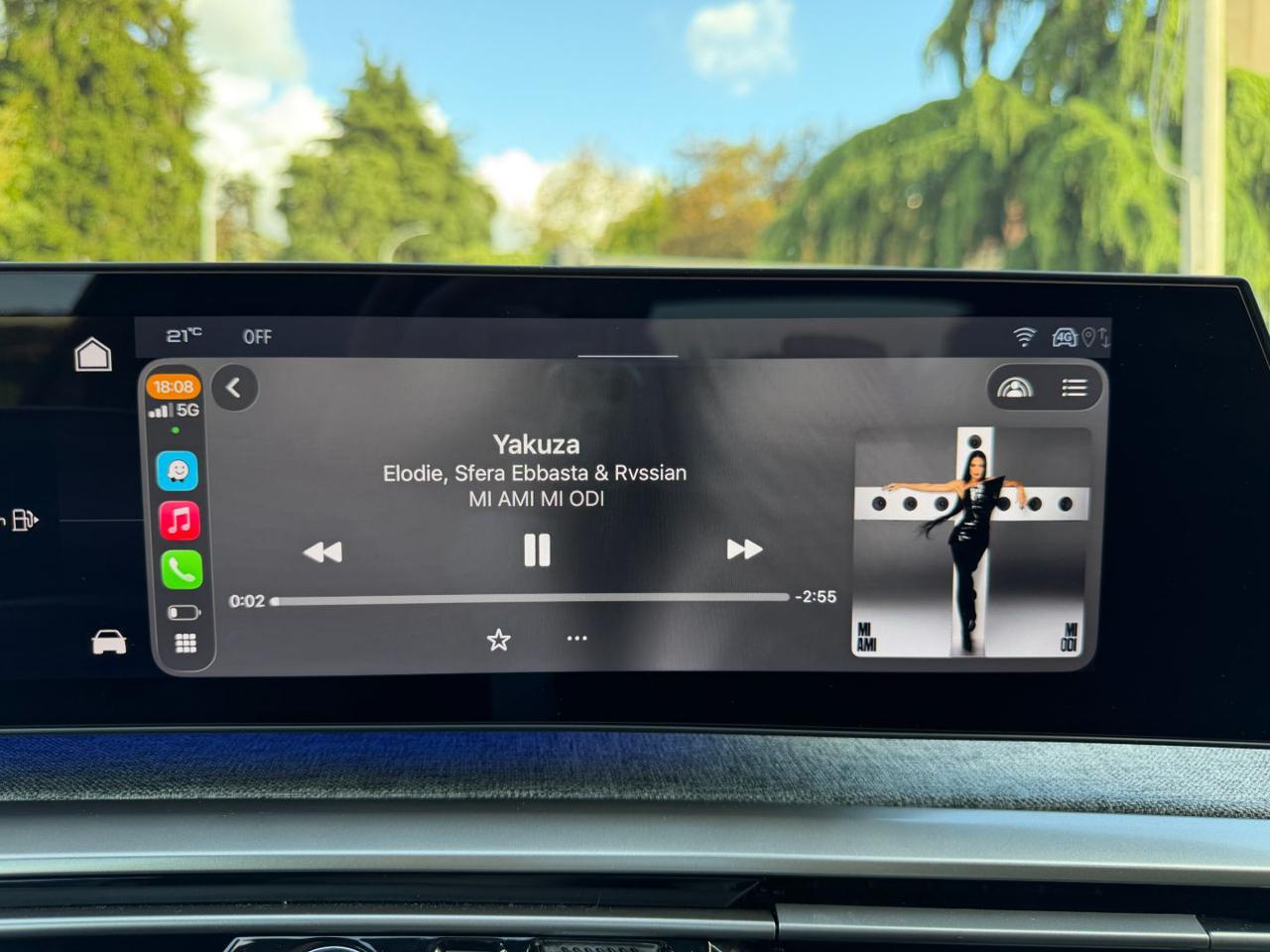 PEUGEOT 3008 Hybrid 145 e-DCS6 ALLURE NAVI+PELLE+R.CAM360°+LED! - 21