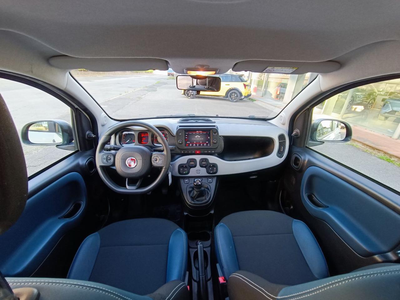 FIAT Panda 1.0 FireFly S&S Hybrid City Cross - 11