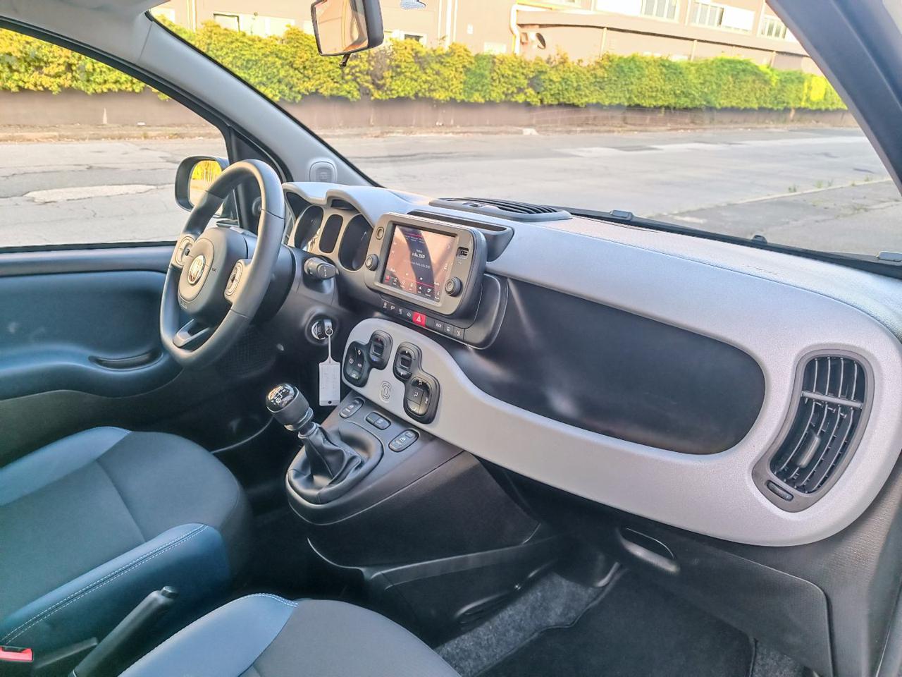 FIAT Panda 1.0 FireFly S&S Hybrid City Cross - 15