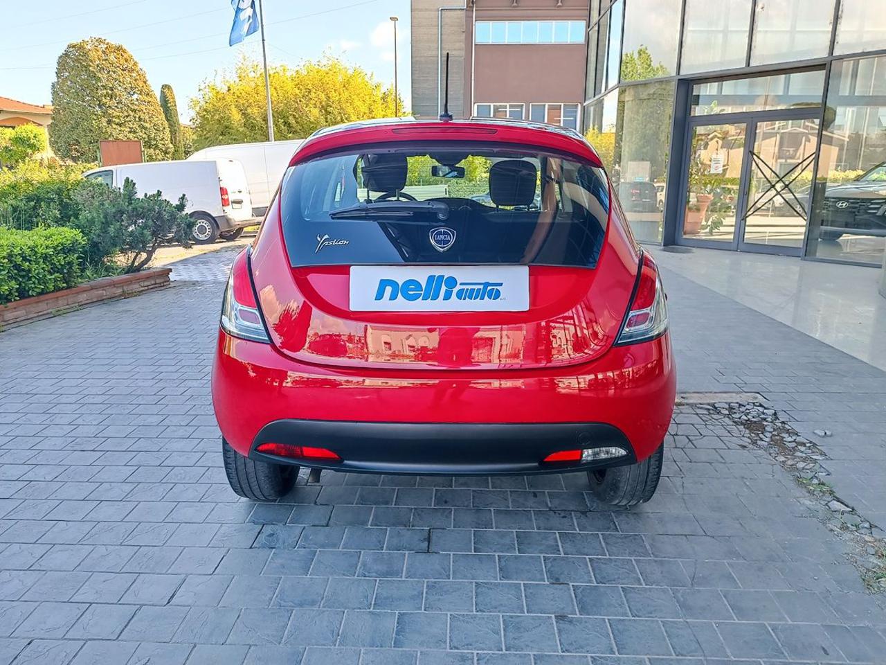 LANCIA Ypsilon 1.0 FireFly 5 porte S&S Hybrid Silver - 22