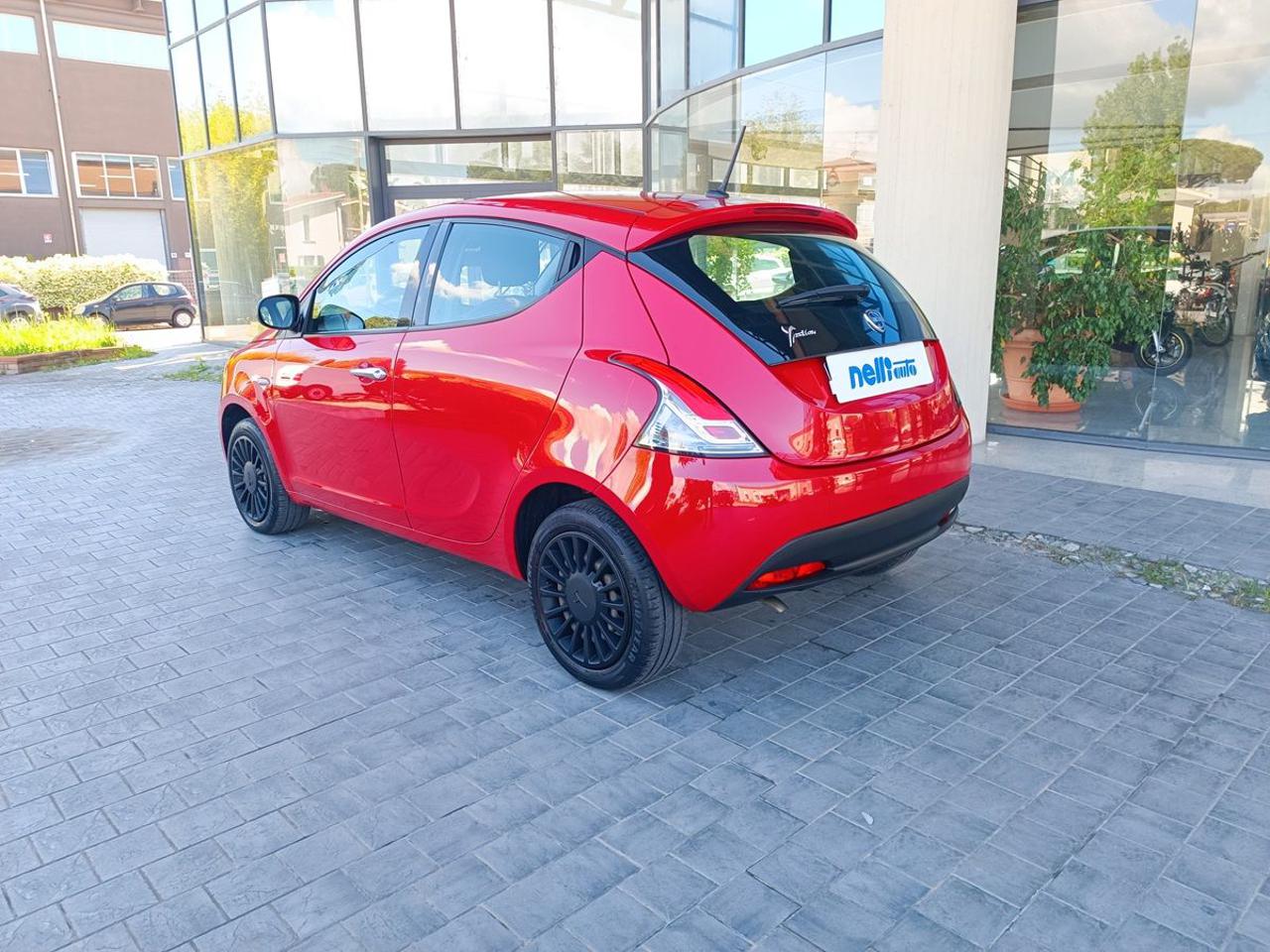 LANCIA Ypsilon 1.0 FireFly 5 porte S&S Hybrid Silver - 21