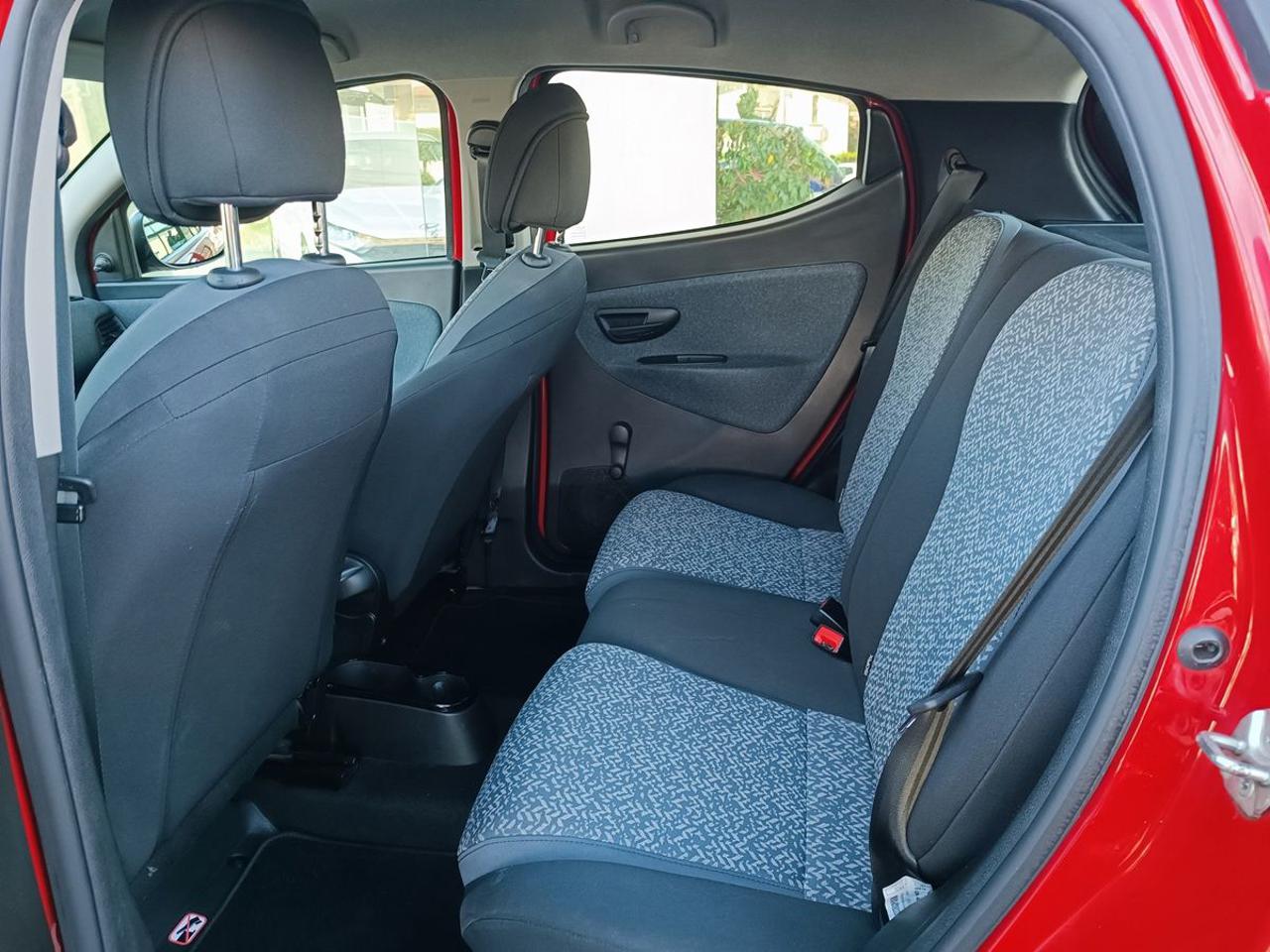LANCIA Ypsilon 1.0 FireFly 5 porte S&S Hybrid Silver - 8