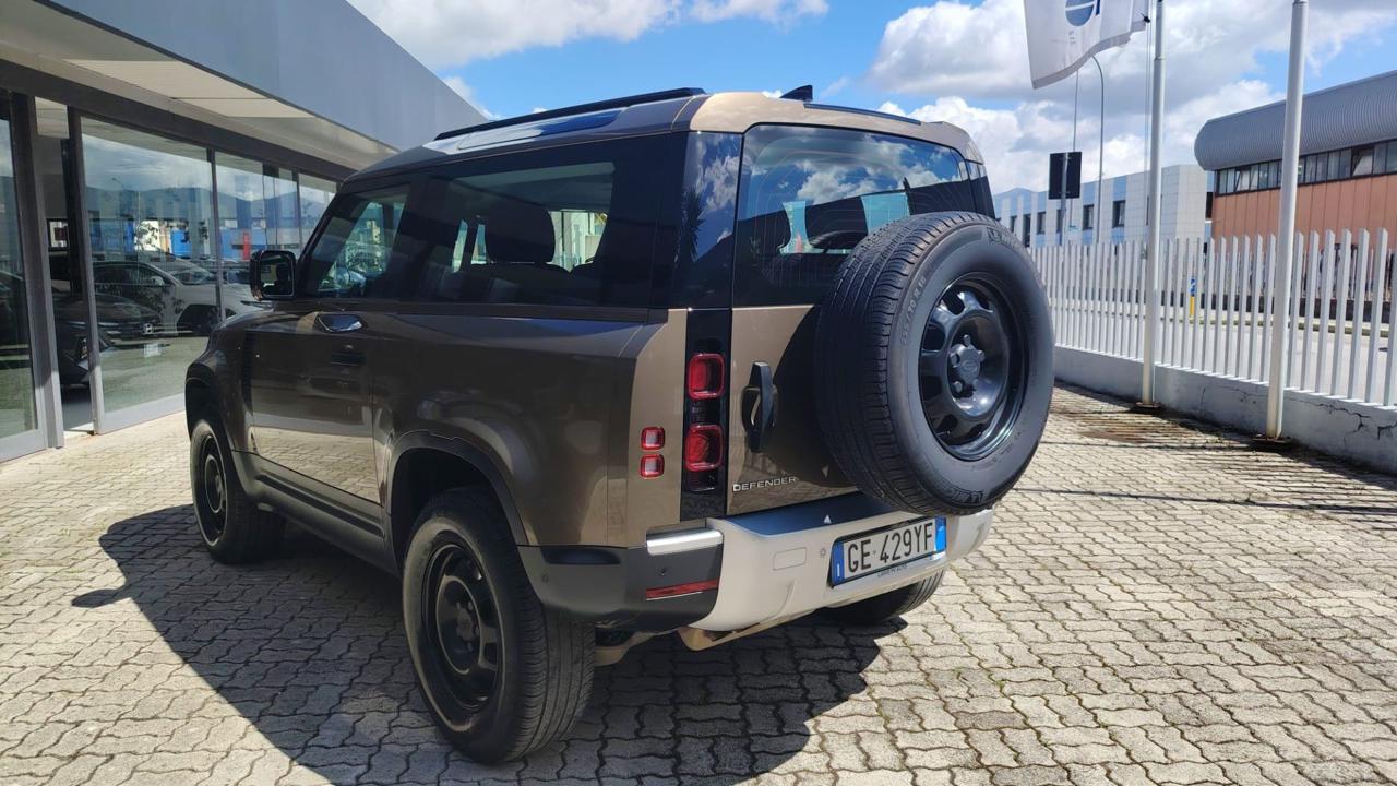 LAND ROVER Defender 90 3.0D I6 250 CV AWD Auto - 12