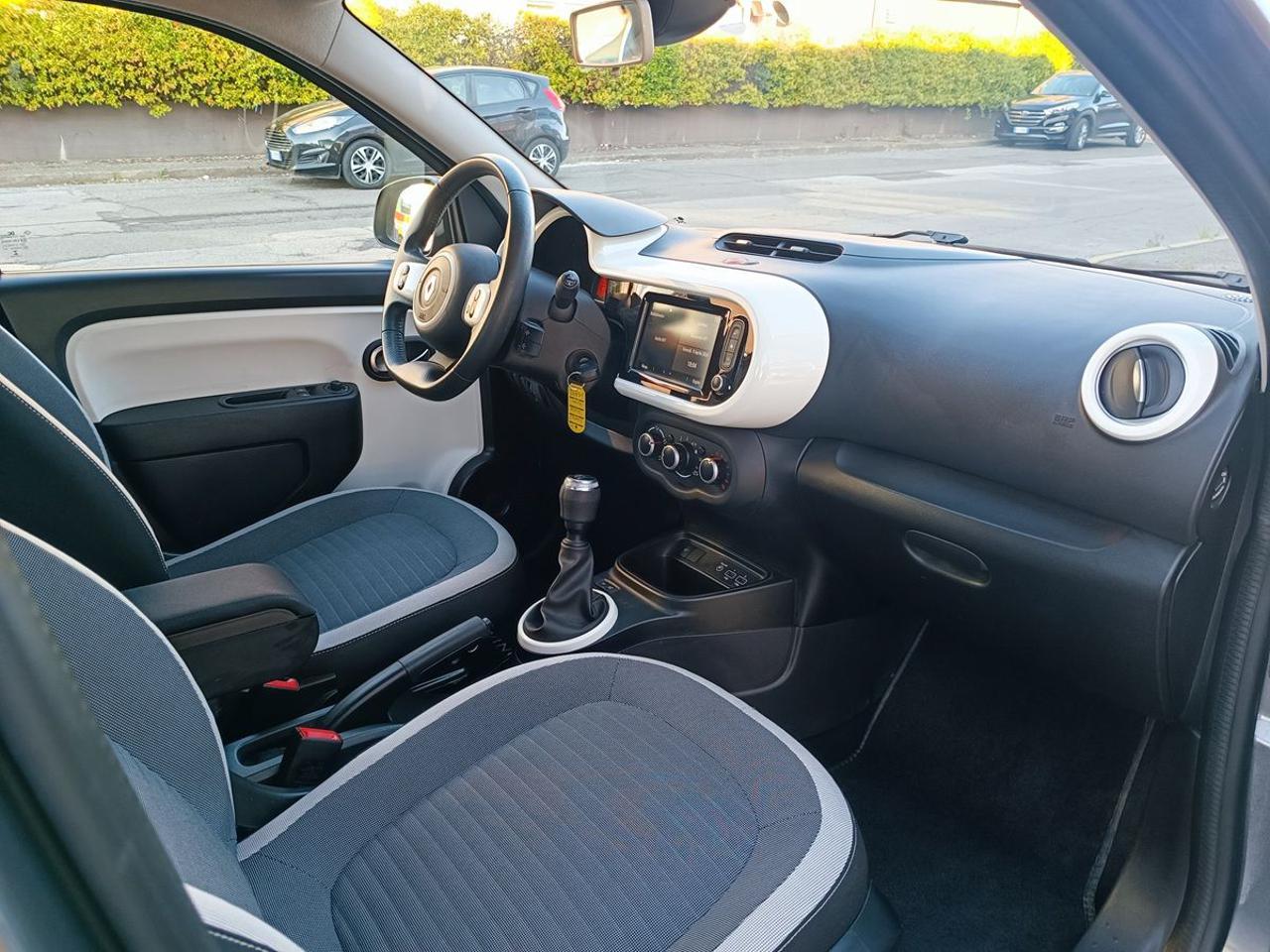 RENAULT Twingo SCe 65 CV Duel2 - 12