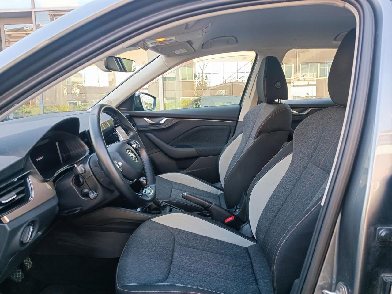 SKODA Kamiq 1.0 TSI 110 CV Style - 23