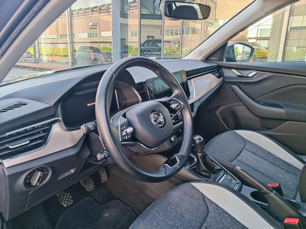 SKODA Kamiq 1.0 TSI 110 CV Style - 24