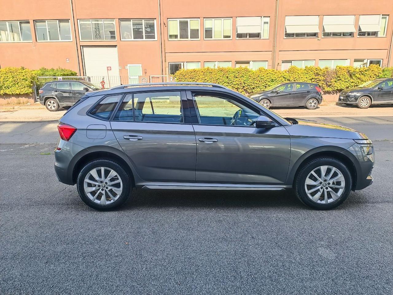 SKODA Kamiq 1.0 TSI 110 CV Style - 11
