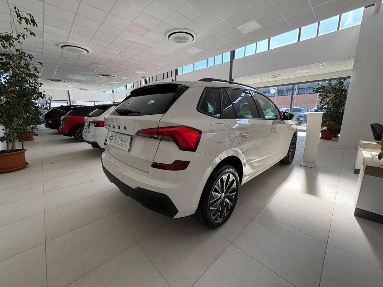 SKODA Kamiq 1.0 TSI Black Dots - 11