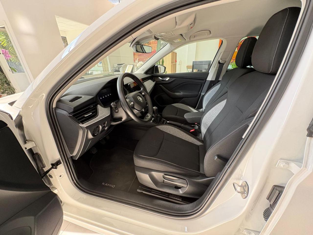 SKODA Kamiq 1.0 TSI Black Dots - 3