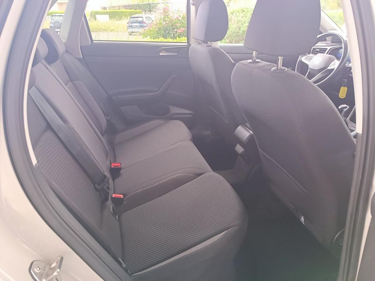 VOLKSWAGEN Polo 1.0 TSI Life - 14