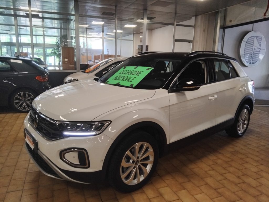 VOLKSWAGEN T-Roc 1.0 TSI Life 17 - 3