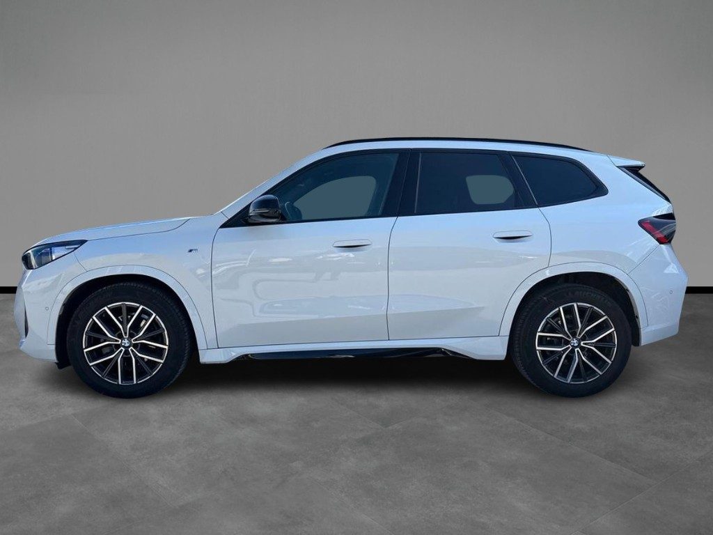 BMW X1 sDrive 18d Msport Aut. + Tetto apr. - 3