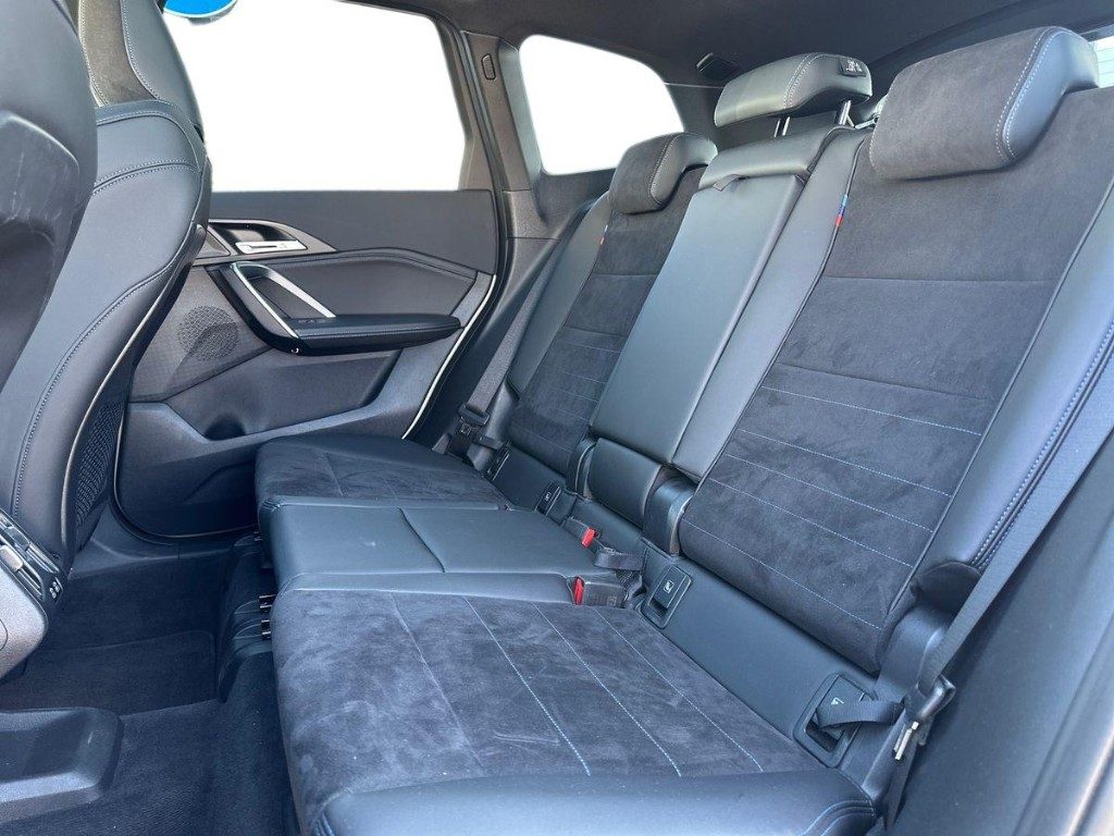 BMW X1 sDrive 18d Msport Aut. + Tetto apr. - 12