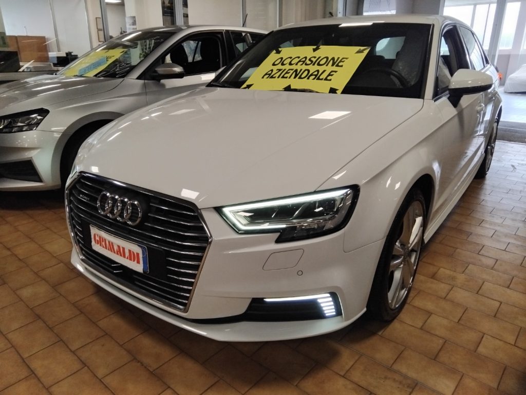 AUDI A3 SPORTBACK 40 e-tron S tronic S-LINE 18 PLUG IN - 3