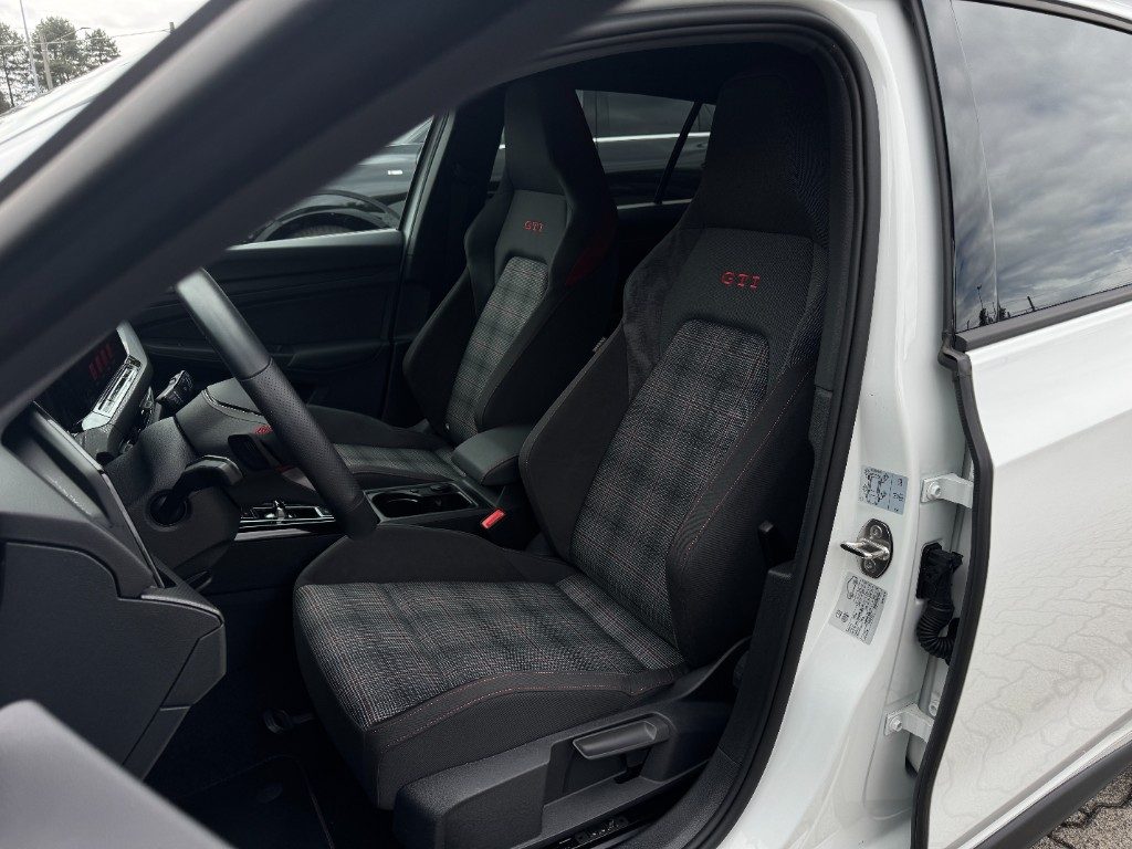 VOLKSWAGEN Golf 2.0 TSI DSG GTI - 20