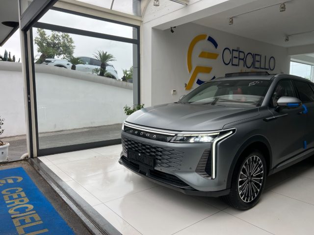 OMODA 9 Grigio metallizzato