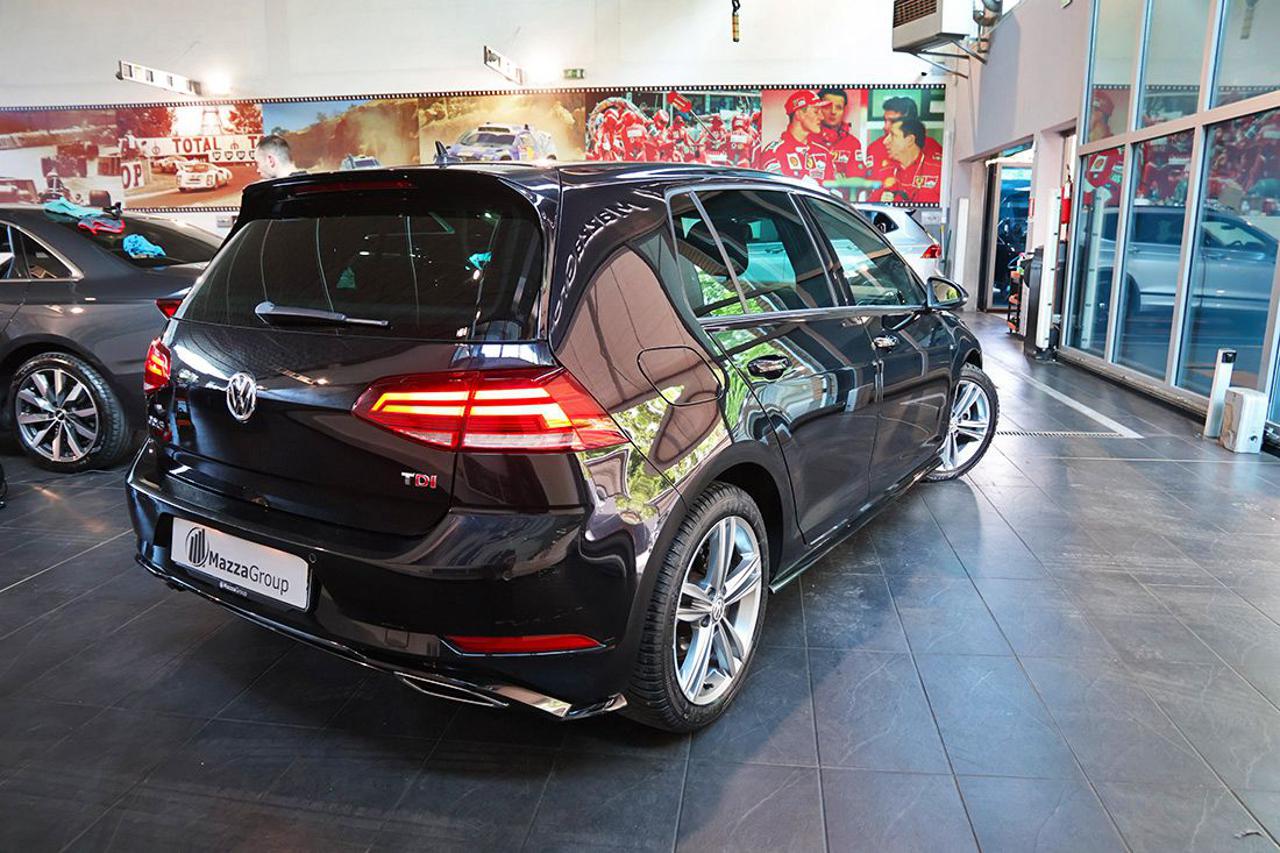 VOLKSWAGEN Golf 1.6 TDI 115cv 5p R-Line BMT - 9