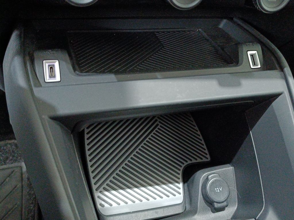 CITROEN C4 BlueHDi 110 S&S Feel Pack - 23