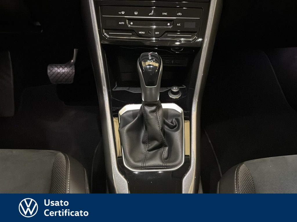 VOLKSWAGEN T-Roc 1.5 tsi style dsg - 10