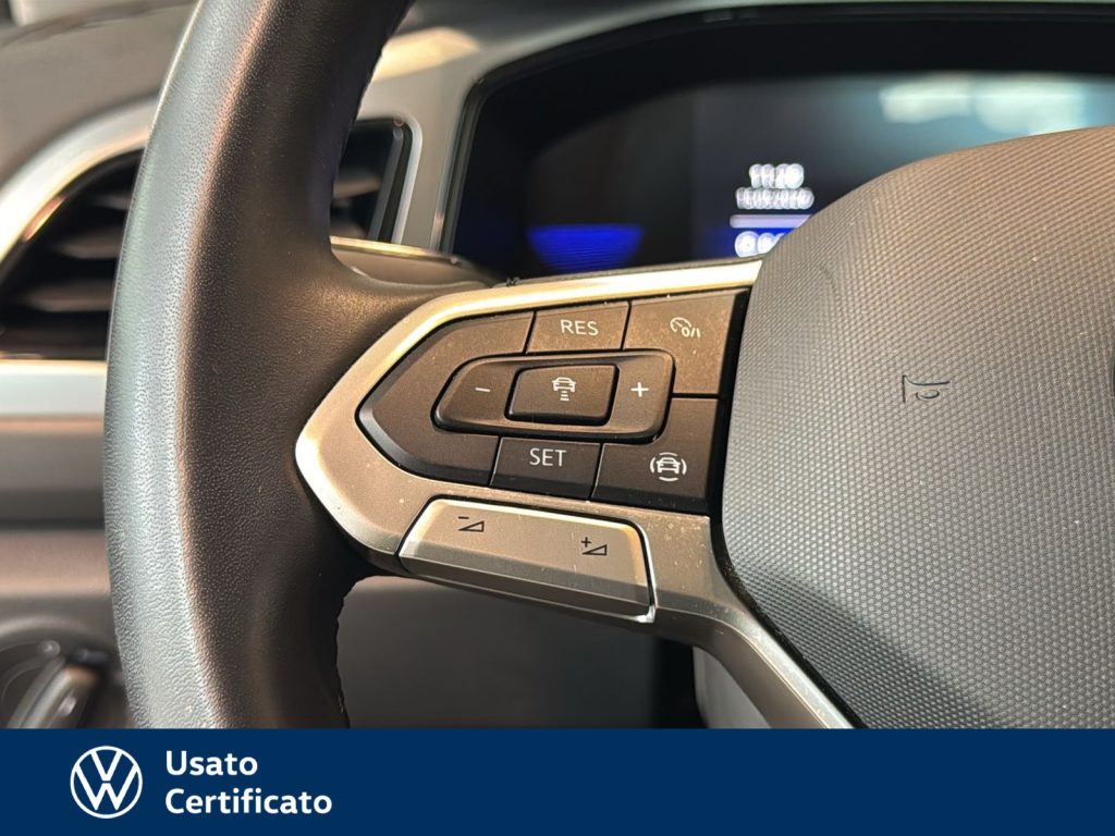 VOLKSWAGEN T-Roc 1.0 tsi life 110cv - 19