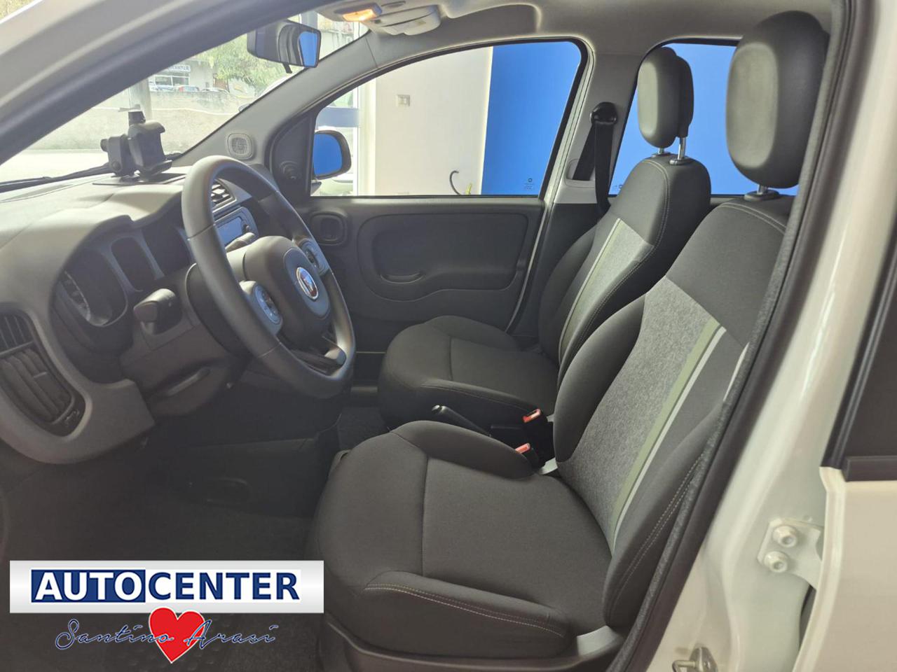 FIAT Panda 1.0 hybrid City Cross - 9