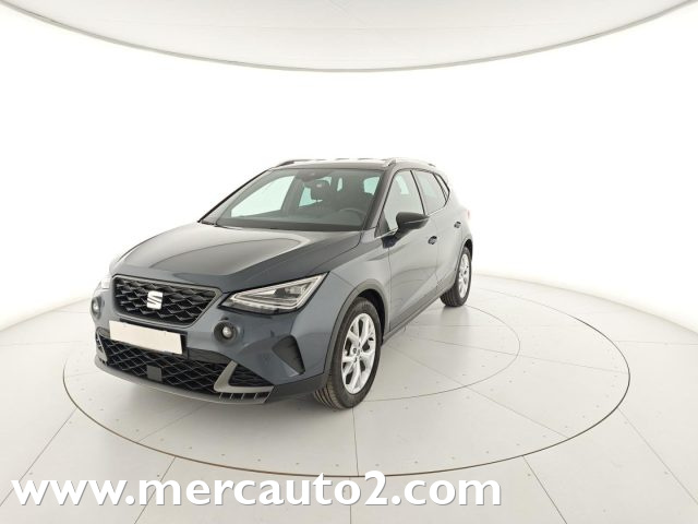 SEAT Arona Grigio scuro metallizzato