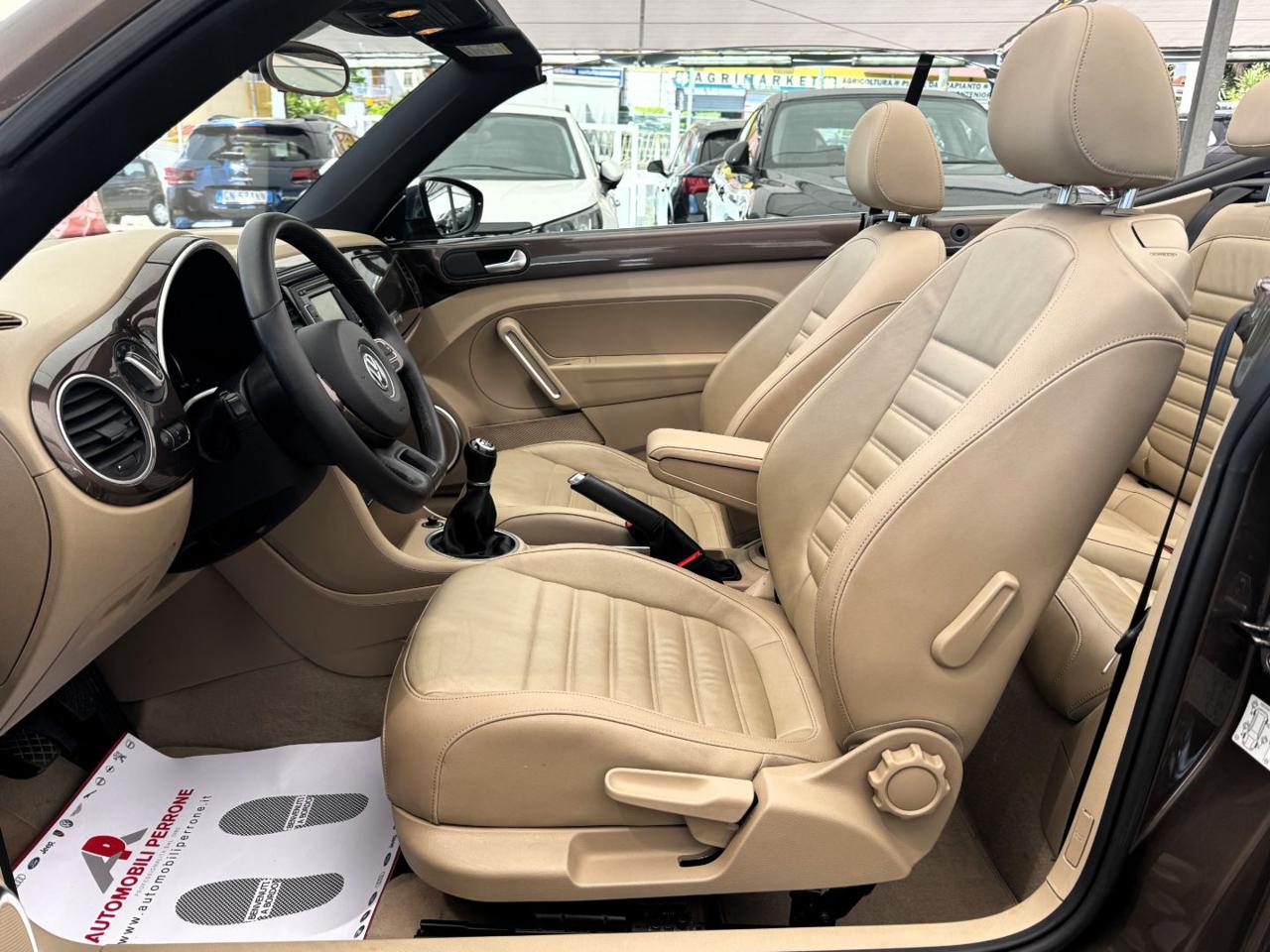 VOLKSWAGEN Maggiolino Cabrio 2.0 TDI 70s Design (Pelle/Xeno/Navi/LED) - 7