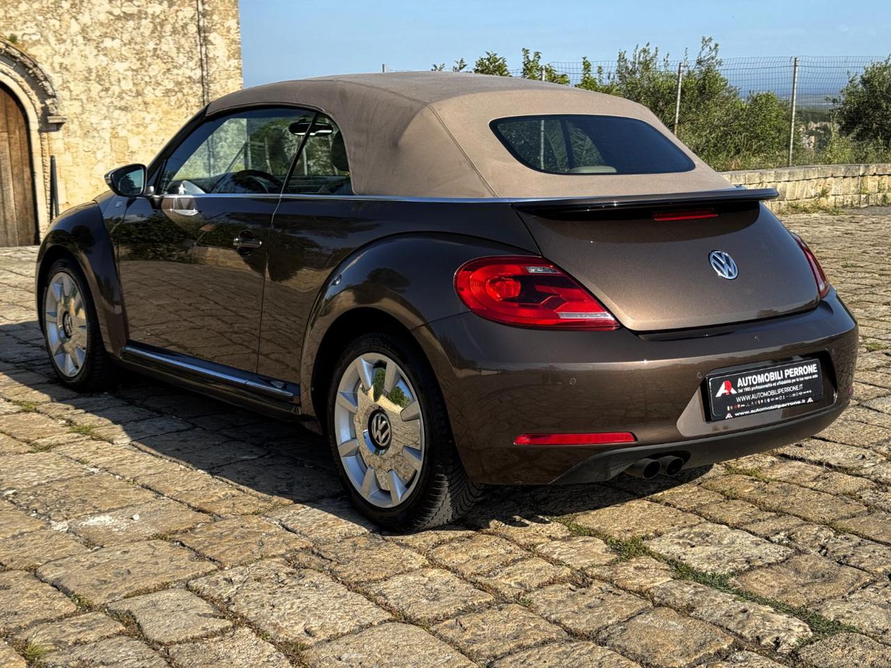 VOLKSWAGEN Maggiolino Cabrio 2.0 TDI 70s Design (Pelle/Xeno/Navi/LED) - 14