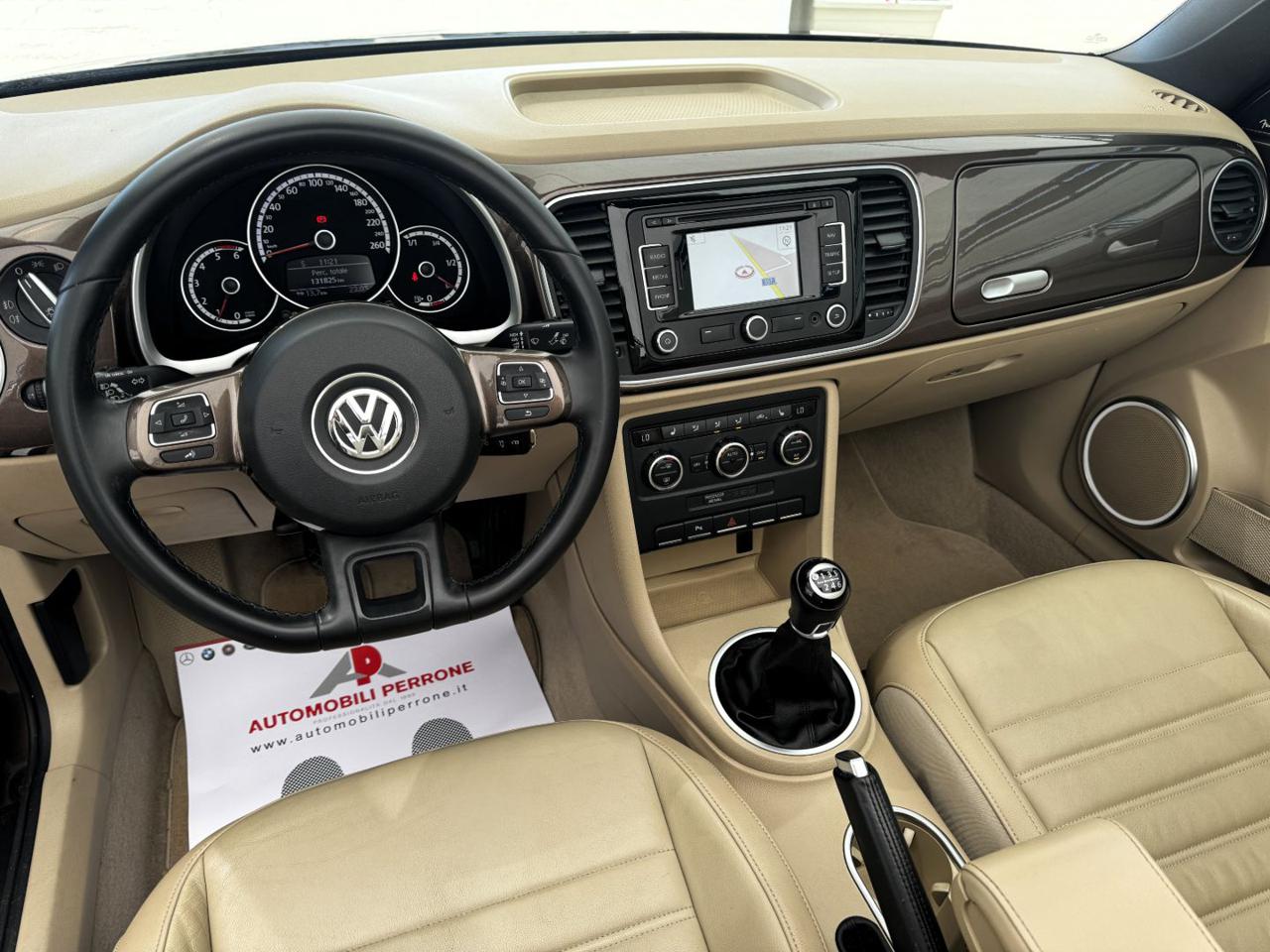 VOLKSWAGEN Maggiolino Cabrio 2.0 TDI 70s Design (Pelle/Xeno/Navi/LED) - 16