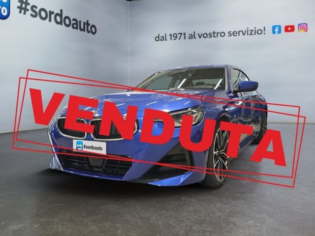 BMW 220 Blu metallizzato