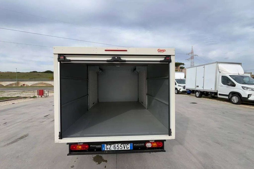 PIAGGIO Porter NP6 SW LR GPL 3070/2800 Top Box Roller - 17