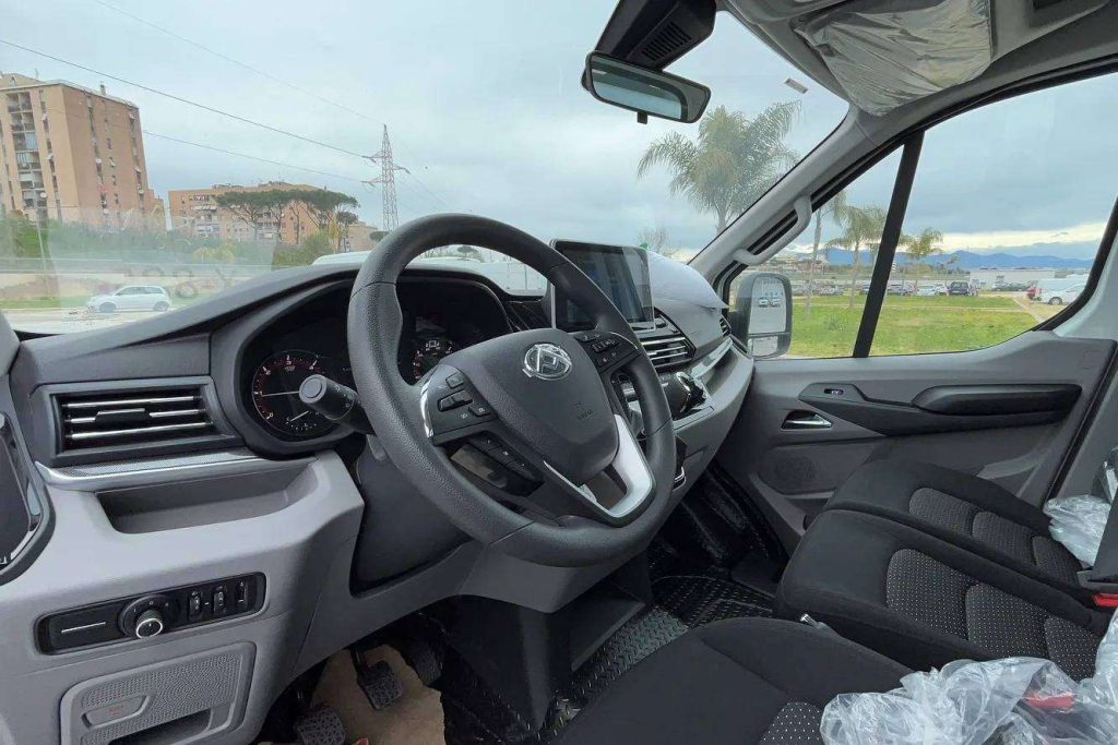 MAXUS Deliver 9 Deliver 9 rwd Ruota Singola Cassone Fisso Misure C - 8