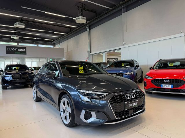 AUDI A3 Grigio metallizzato