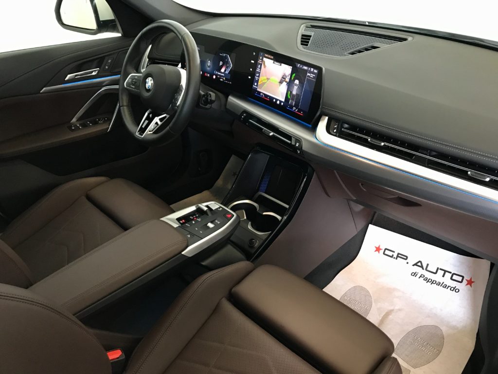 BMW X1 sDrive 18d Msport - 25