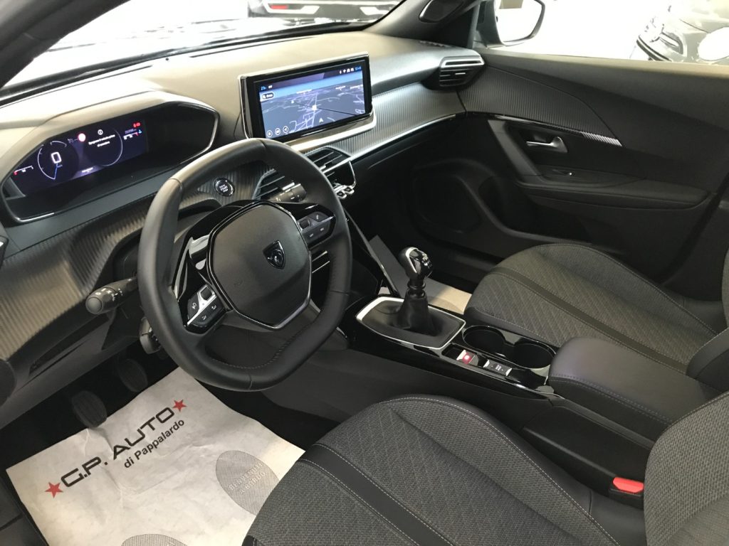 PEUGEOT 2008 PureTech 100 S&S Allure - 21