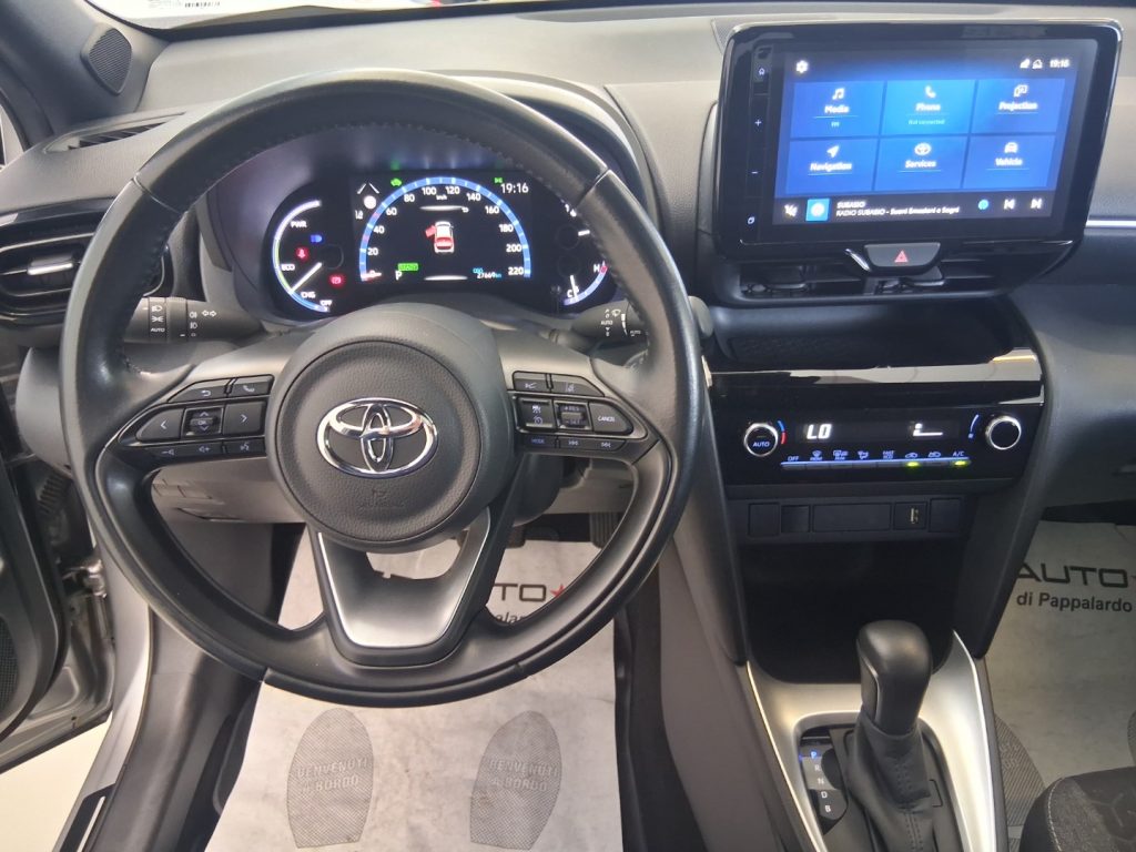 TOYOTA Yaris Cross 1.5 Hybrid 5p. E-CVT Trend - 11