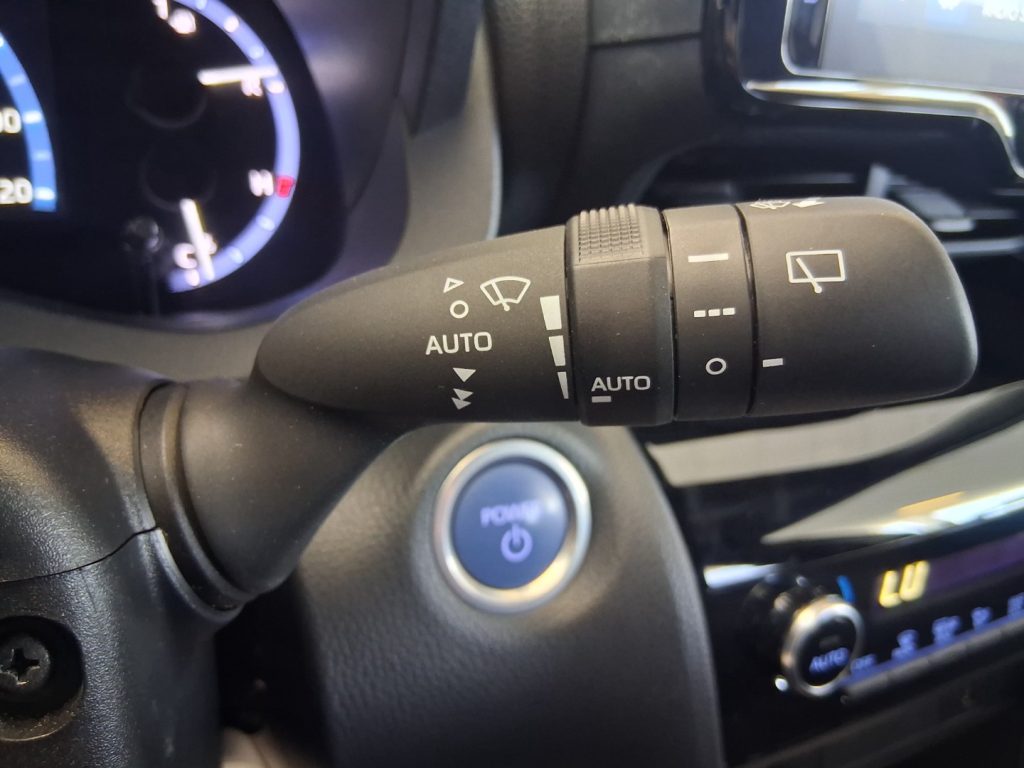 TOYOTA Yaris Cross 1.5 Hybrid 5p. E-CVT Trend - 13