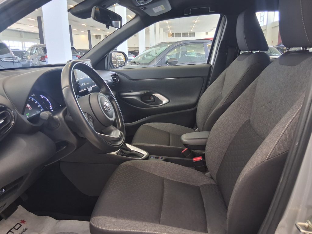 TOYOTA Yaris Cross 1.5 Hybrid 5p. E-CVT Trend - 20