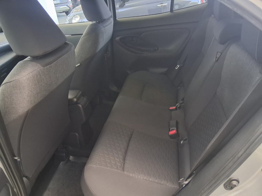 TOYOTA Yaris Cross 1.5 Hybrid 5p. E-CVT Trend - 23