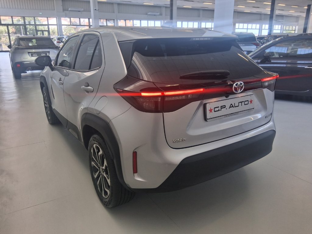 TOYOTA Yaris Cross 1.5 Hybrid 5p. E-CVT Trend - 6