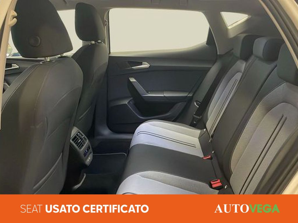 SEAT Leon 1.5 tgi business 130cv dsg - 12
