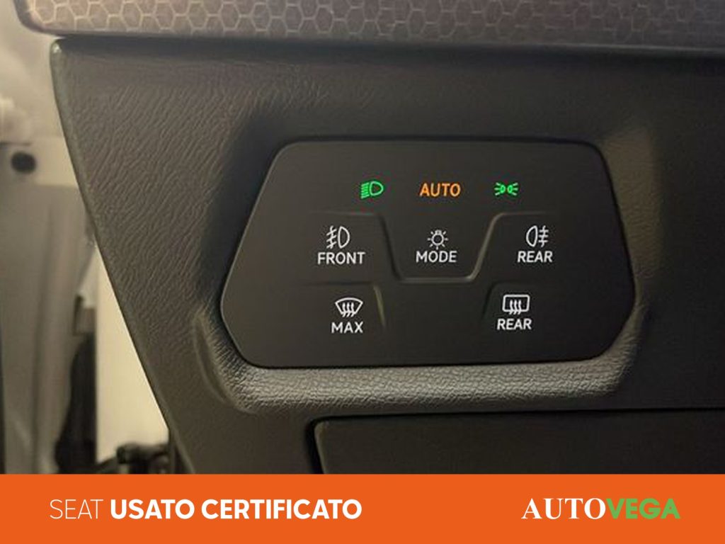 SEAT Leon 1.5 tgi business 130cv dsg - 17