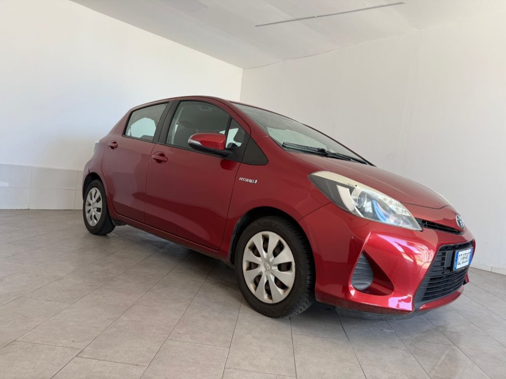TOYOTA Yaris 1.5 Hybrid 5 porte Lounge Più - 2