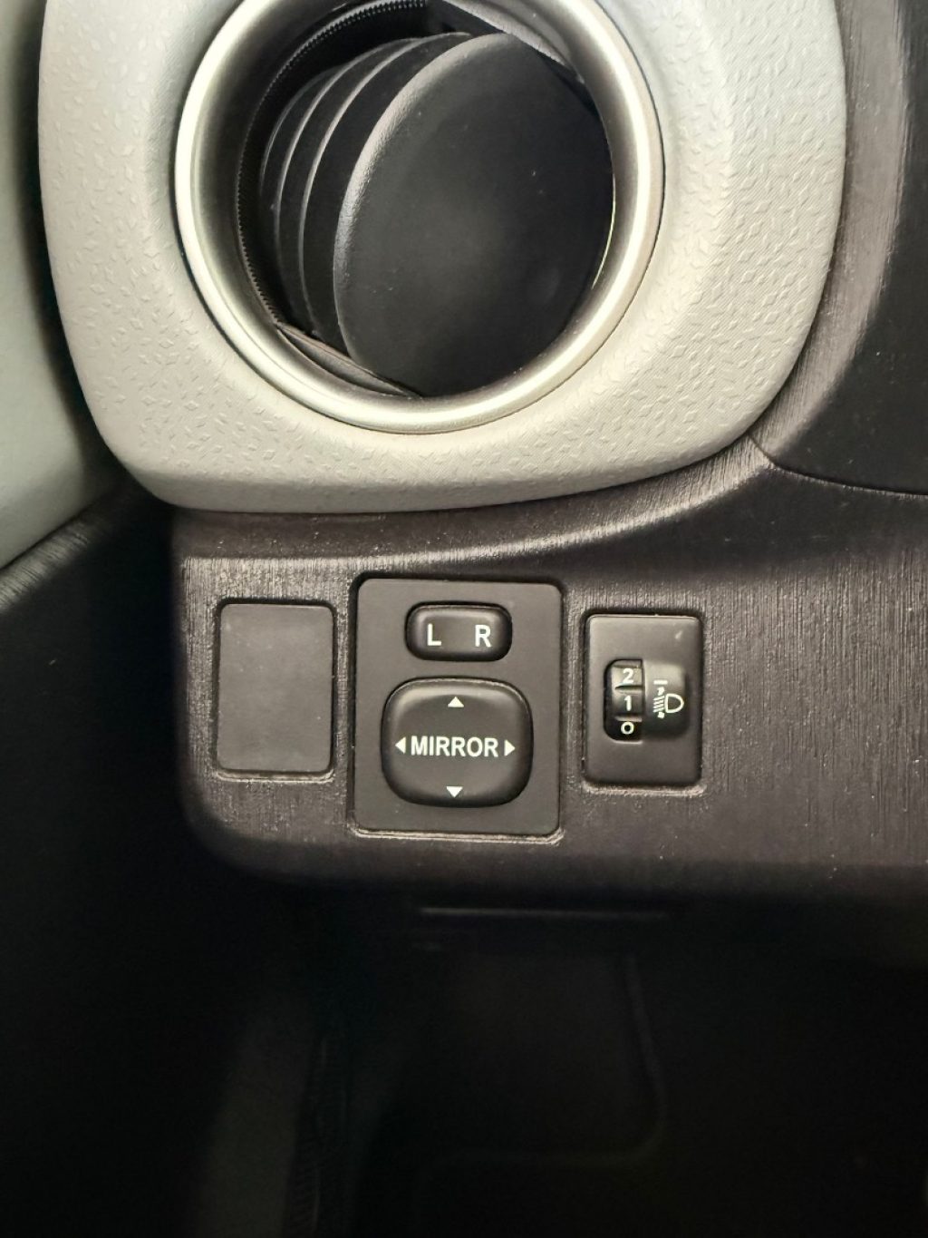 TOYOTA Yaris 1.5 Hybrid 5 porte Lounge Più - 14