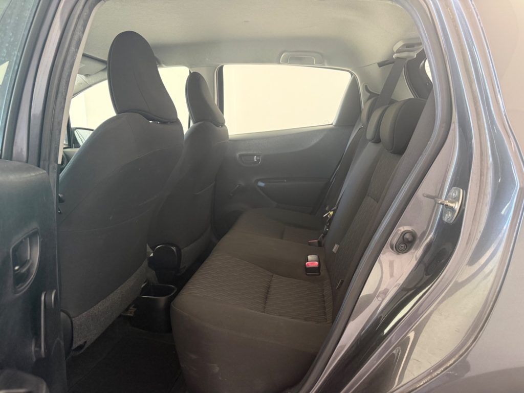 TOYOTA Yaris 1.0 5P Lounge - 7