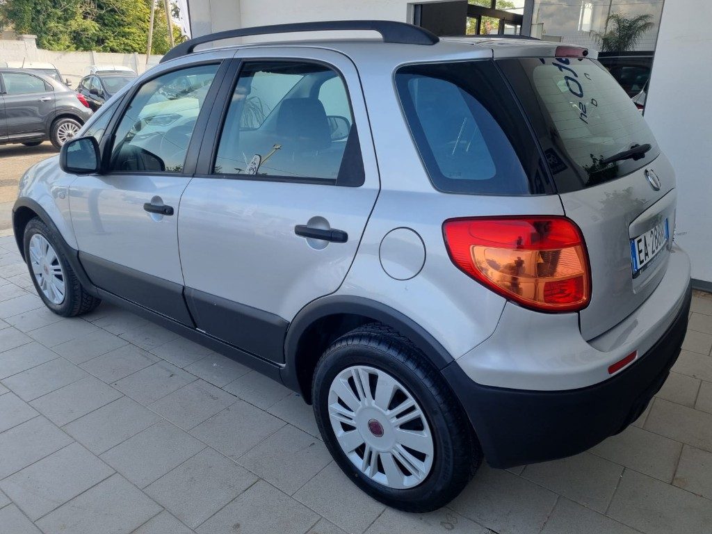 FIAT Sedici 2.0 MJT 16V DPF 4x2 Emotion - 5